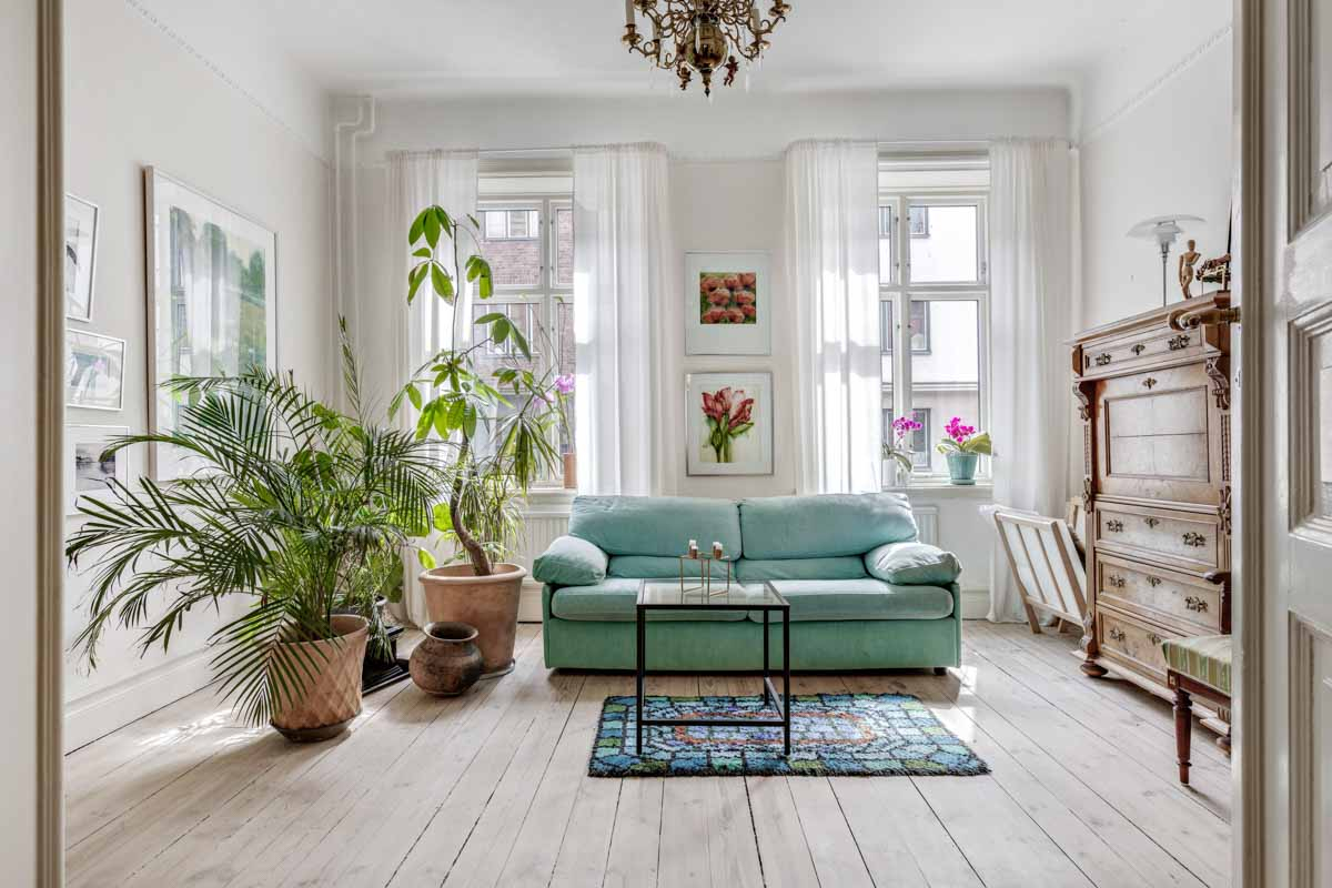 Beautiful modern home in real estate photography